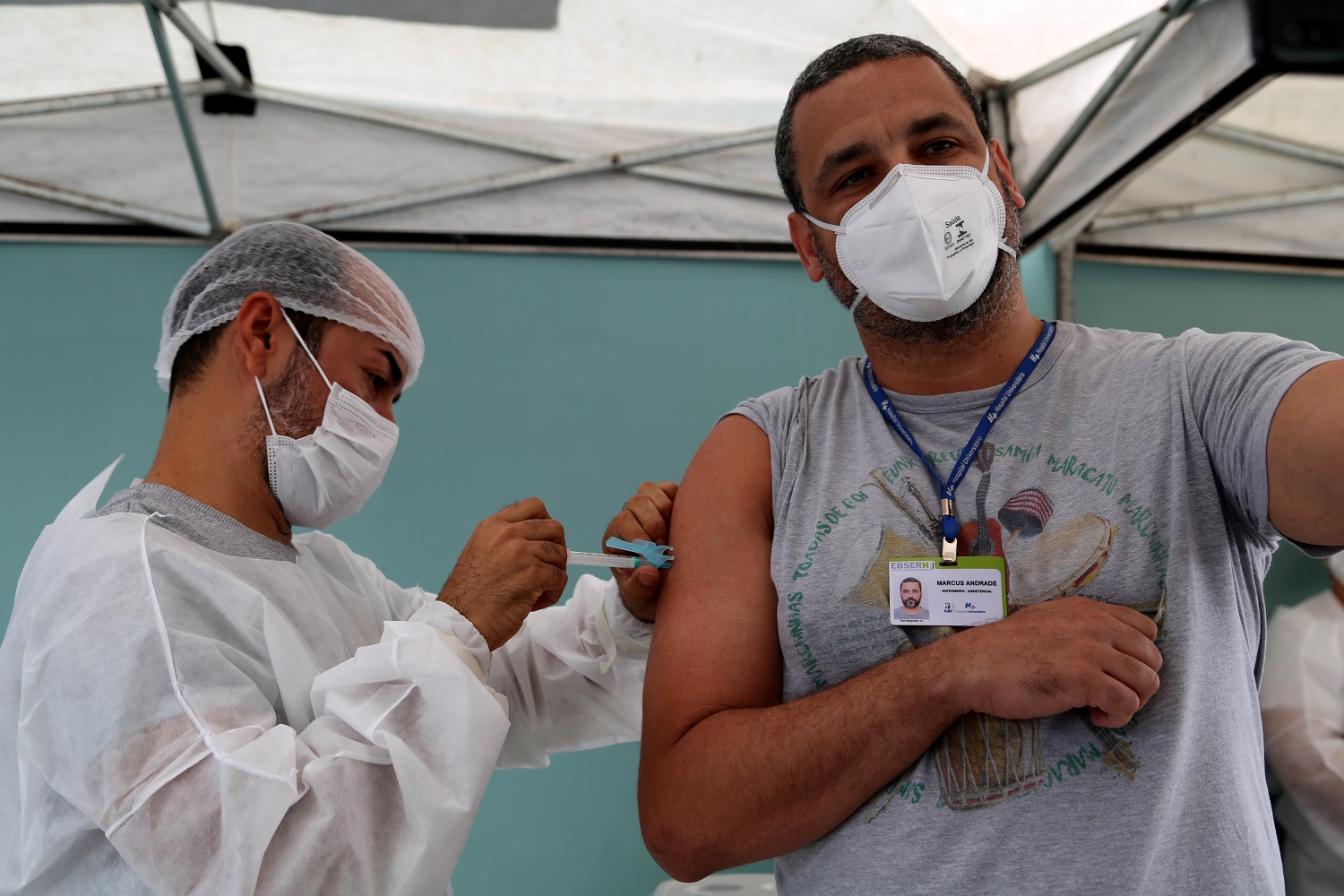 A expectativa é receber mais doses para que outros profissionais do HU sejam vacinados