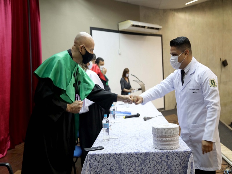 Colação de grau da 4ª turma de Medicina do campus de Lagarto. Foto: Schirlene Reis/Ascom UFS