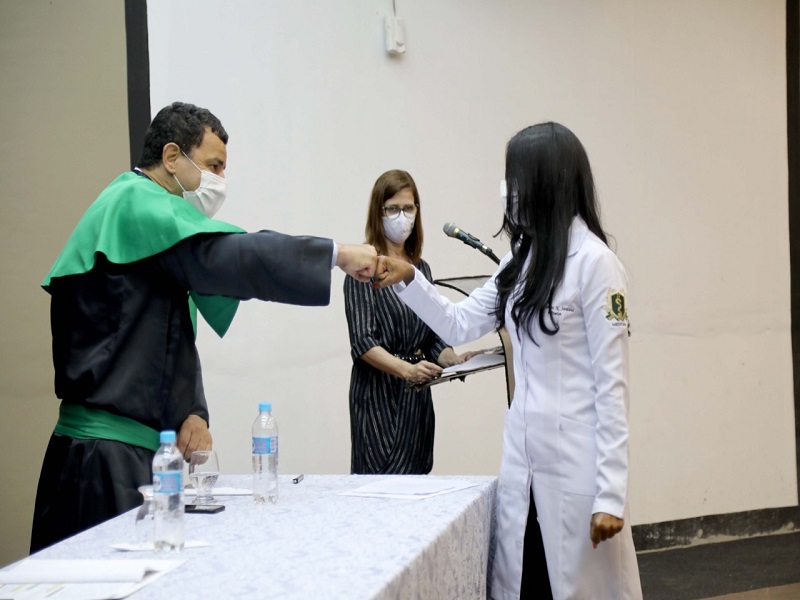 Colação de grau da 4ª turma de Medicina do campus de Lagarto. Foto: Schirlene Reis/Ascom UFS